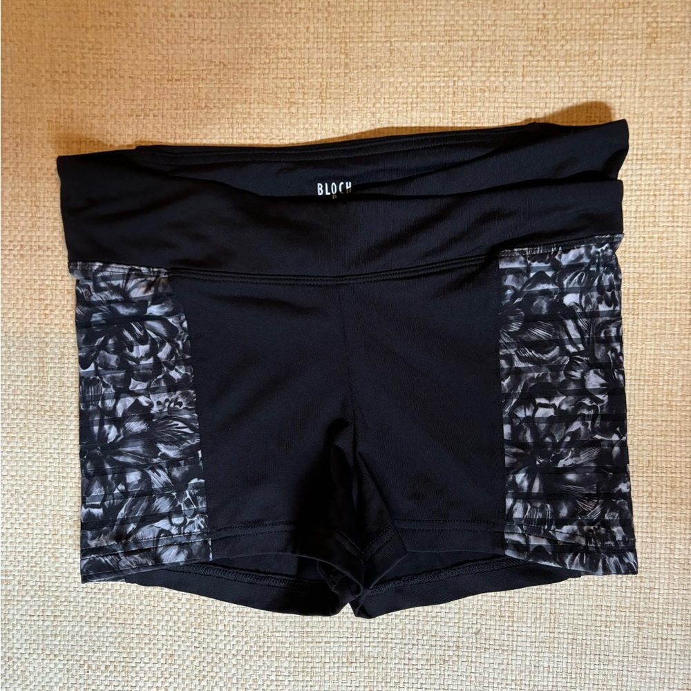 Bloch shorts size Petite xs small
